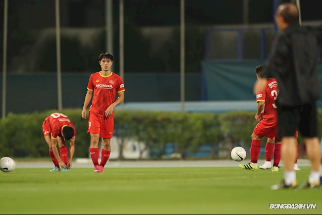 Văn Toàn không ngại cạnh tranh vị trí với Công Phượng