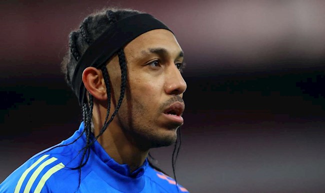 Pierre-Emerick Aubameyang 2 Pierre-Emerick Aubameyang 2