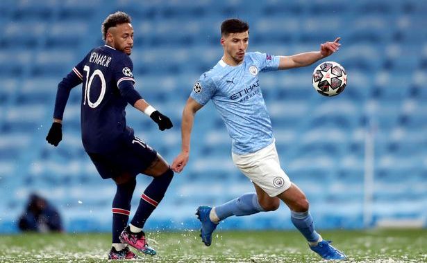 Man City vs PSG Dias tranh bong