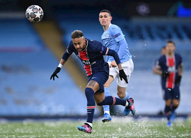 Neymar chơi đầy cố gắng trong hiệp 1 nhưng không tạo ra được sự khác biệt