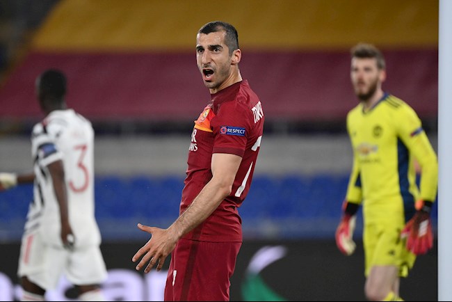Mkhitaryan không thể làm tung lưới đội bóng cũ