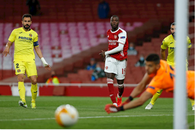 Arsenal tăng tốc ngay đầu hiệp 2