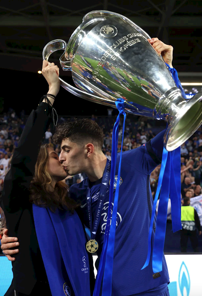 Chiêm ngưỡng dàn WAGs của sao Chelsea