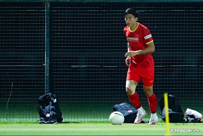 Đoàn Văn Hậu sắp sang Hàn Quốc điều trị chấn thương