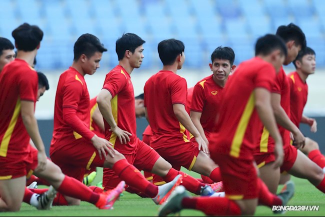 Tuấn Anh vắng mặt trong buổi tập chính thức của ĐT Việt Nam