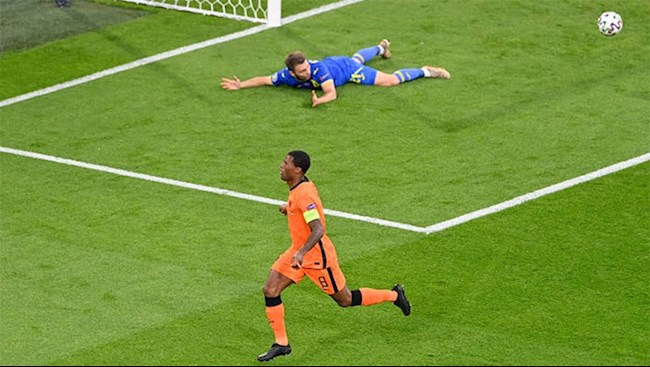 Georginio Wijnaldum ghi bàn trước Ukraine Georginio Wijnaldum ghi bàn trước Ukraine
