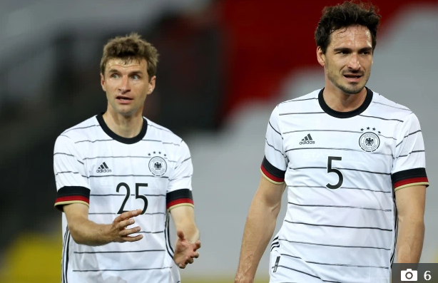 Lothar Matthaus đánh giá cao Hummels và Muller Lothar Matthaus đánh giá cao Hummels và Muller