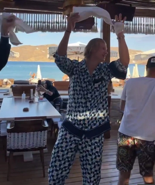 Mahrez và Haaland quẩy tưng bừng ở Hy Lạp