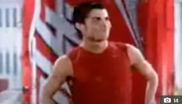 Ronaldo từng đóng quảng cáo cho Coca-Cola Ronaldo từng đóng quảng cáo cho Coca-Cola