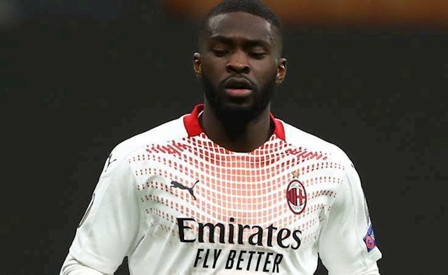 Milan hoàn tất thương vụ chiêu mộ Fikayo Tomori từ Chelsea hình ảnh