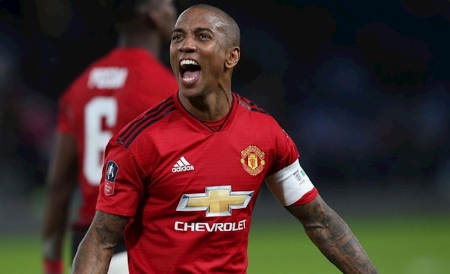 Ashley Young MU