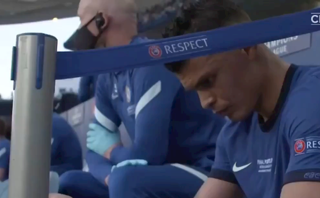 Video giờ mới được công bố: Thiago Silva run lẩy bẩy, thay HLV Tuchel chỉ đạo Chelsea