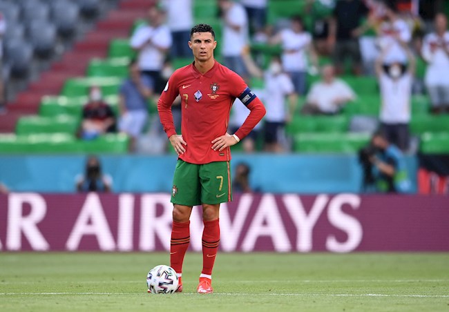 Viễn cảnh nào khiến ĐKVĐ Bồ Đào Nha sẽ bị loại ngay từ vòng bảng EURO 2020? bồ đào nha thua pháp