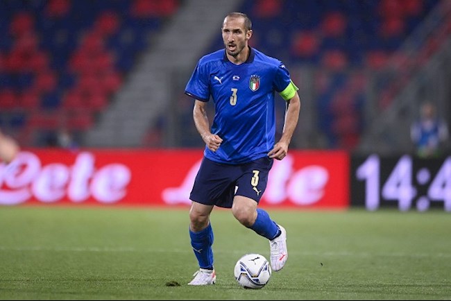 Chiellini đã trở lại tập luyện