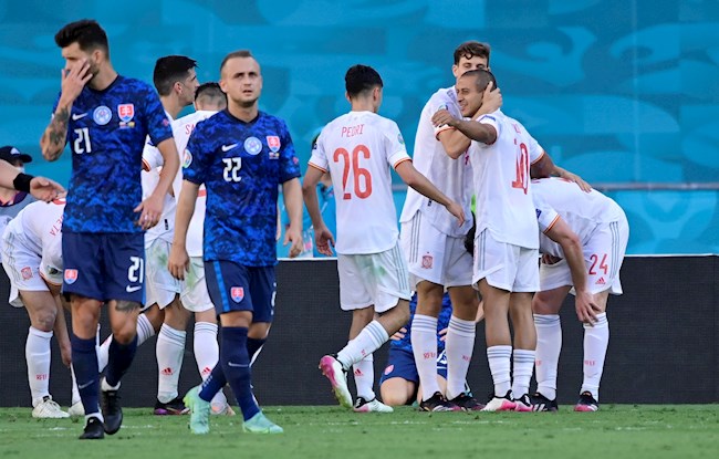 Pedri (số 26) đã có một trận đấu rất tốt