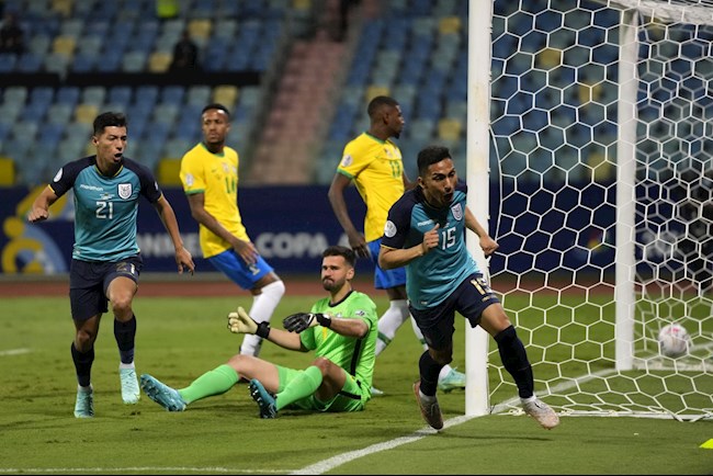 Angel Mena ghi bàn thắng quan trọng giúp Ecuador có suất vào tứ kết Angel Mena ghi bàn thắng quan trọng giúp Ecuador có suất vào tứ kết