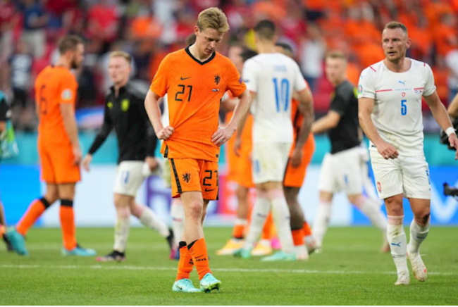 Hà Lan thất vọng khi không thể vào tứ kết