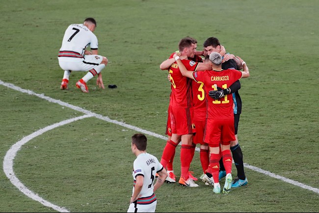 Vẫn yêu Ronaldo như ngày đầu tiên! 2