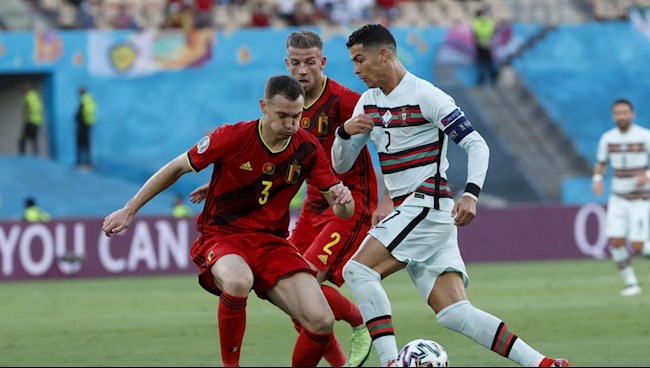 Vermaelen vs Ronaldo