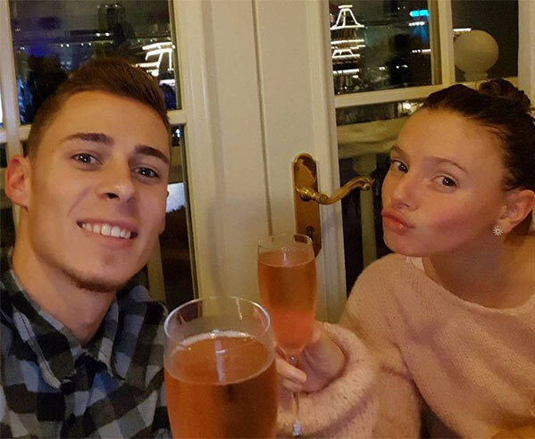 Thorgan Hazard và mối tình 13 năm với bà xã