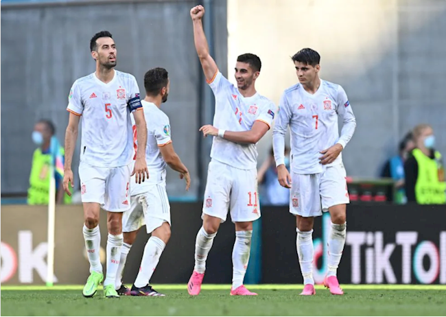 VIDEO: Ferran Torres nâng tỉ số lên 3-1 cho Tây Ban Nha