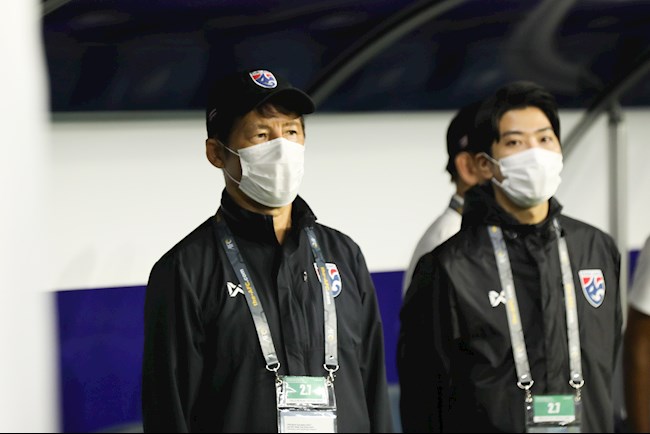 HLV Nishino trong trận đấu Thái Lan vs Indonesia đêm qua