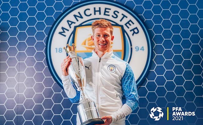 De Bruyne hay nhất Premier League do PFA bầu chọn