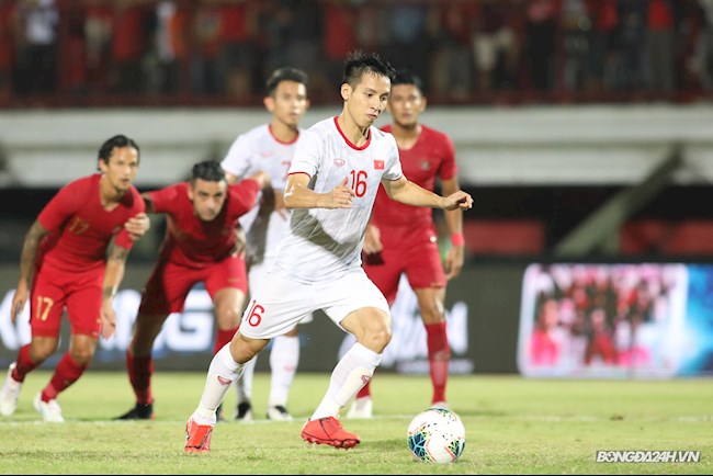 Đỗ Hùng Dũng ĐT Việt Nam vs Indonesia