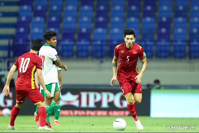 Trợ lý Lê Huy Khoa: Cầu thủ Indonesia muốn trả đũa Đoàn Văn Hậu