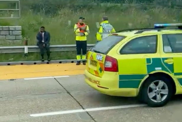 Maitland-Niles gặp tai nạn nghiêm trọng Maitland-Niles gặp tai nạn nghiêm trọng