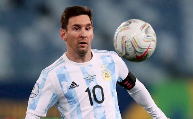“Trắng tay cùng Argentina, Messi vẫn hay nhất lịch sử!”