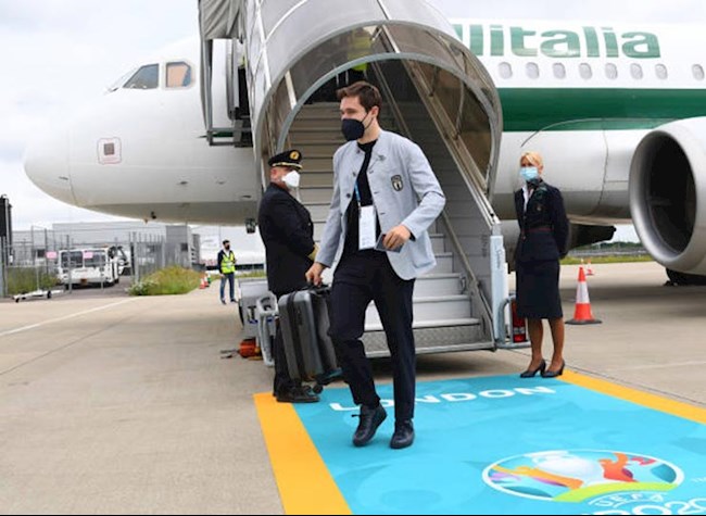 Italia trở lại London Italia trở lại London