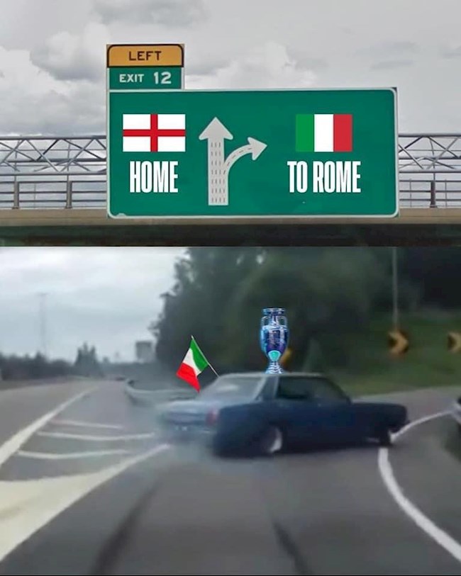 3 cú đá hỏng ăn liên tiếp của tuyển Anh khiến chiếc xe quay ngược mang cúp về Roma 3 cú đá hỏng ăn liên tiếp của tuyển Anh khiến chiếc xe quay ngược mang cúp về Roma