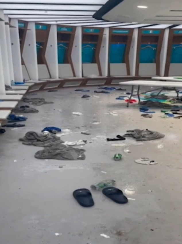 Phòng thay đồ của tuyển Italia sau trận chung kết Euro 2020