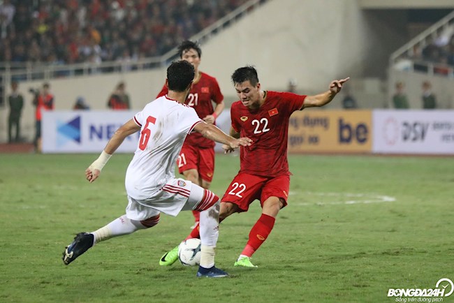 Đội tuyển Việt Nam thi đấu trên sân Mỹ Đình