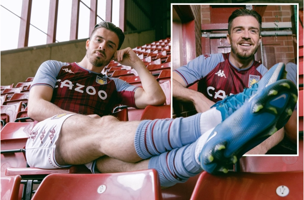 Jack Grealish rạng rỡ trong bộ áo đấu mới của Aston Villa Jack Grealish rạng rỡ trong bộ áo đấu mới của Aston Villa