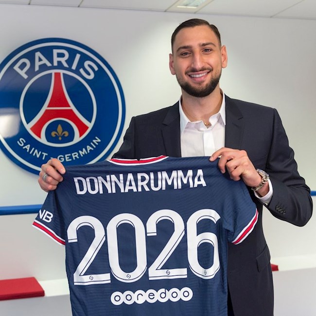 PSG chính thức ra mắt nhà vô địch EURO 2020 Gianluigi Donnarumma