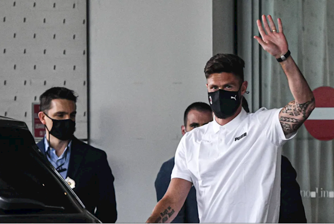 Olivier Giroud sắp ra mắt AC Milan