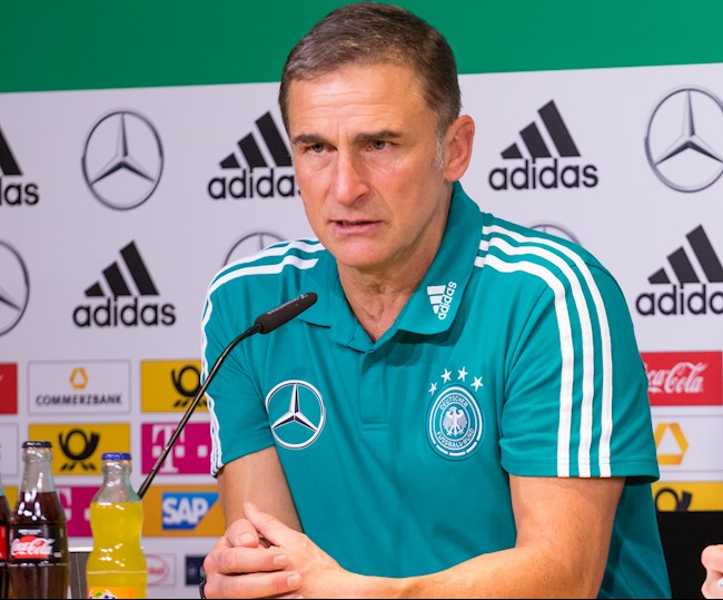 Stefan Kuntz Stefan Kuntz