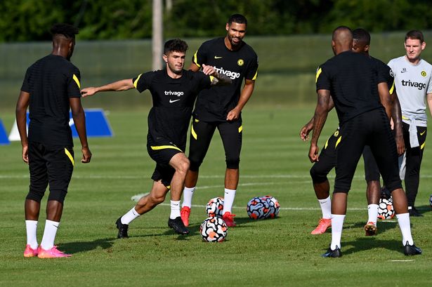 Chelsea đá giao hữu với Drogheda United