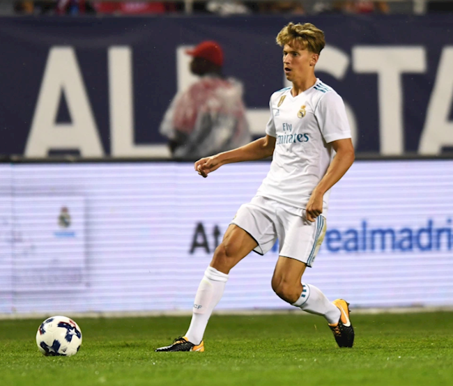 7. MARCOS LLORENTE - Atletico Madrid (35 triệu bảng - 2019). Cầu thủ này đã hòa nhập và đang trở thành ngôi sao quan trọng của đội bóng thành Madrid dưới thời HLV Diego Simeone.