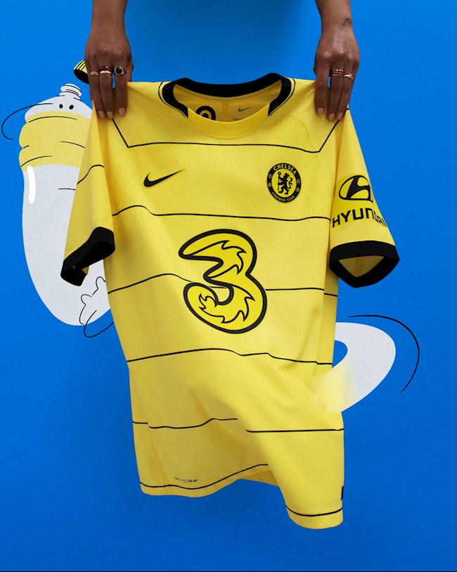 Chelsea Ra Mắt Mẫu Áo Đấu Sân Khách Lạ Mà Quen