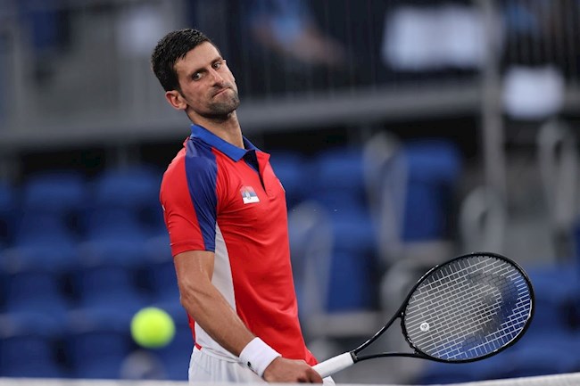 Novak Djokovic thua sốc ở bán kết đơn nam tại Olympic Tokyo hình ảnh
