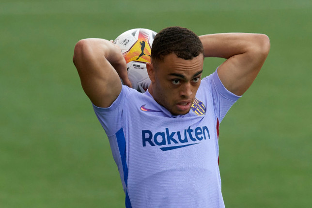 Sergino Dest nói về khả năng đến Arsenal Sergino Dest nói về khả năng đến Arsenal