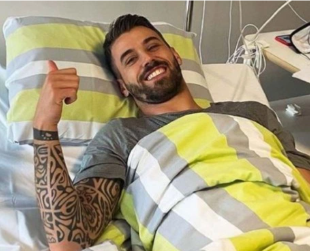 Spinazzola phẫu thuật thành công