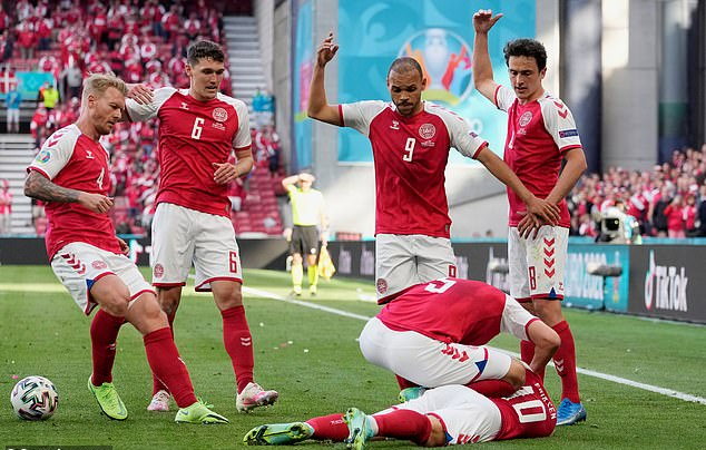 UEFA có hành động nhân văn với Eriksen và những người cứu sống anh