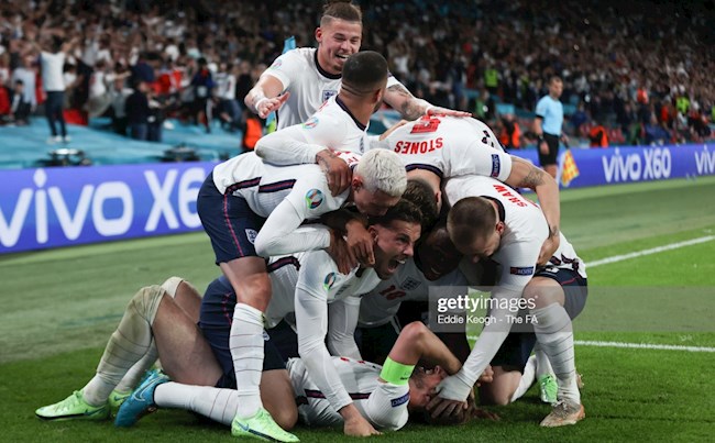 Kyle Walker: Chúng tôi chỉ còn một bước trước thiên đường