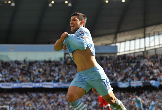 Aguero ghi bàn giúp Man City vô địch EPL năm 2012