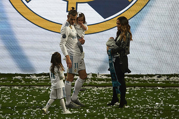 Gia đình của Bale có thêm thành viên mới Gia đình của Bale có thêm thành viên mới