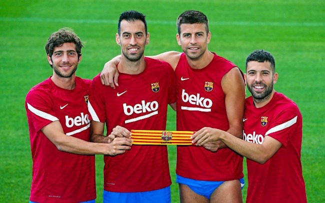 Ban cán sự mới của Barcelona